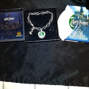 New in box official Lumos slytherin charm bracelet- harry potter NEW